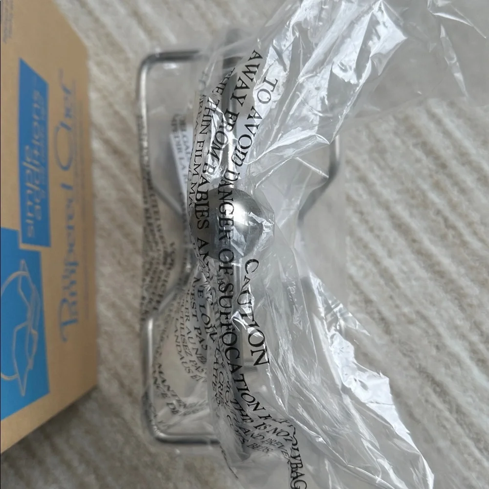 NIB Pampered Chef Simple Additions Small Bowl Caddy #1946